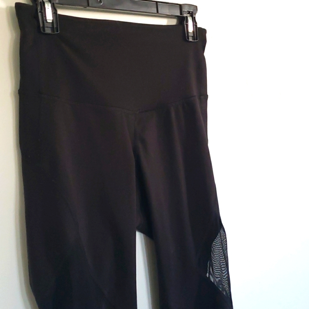 Old Navy Crop Leggings